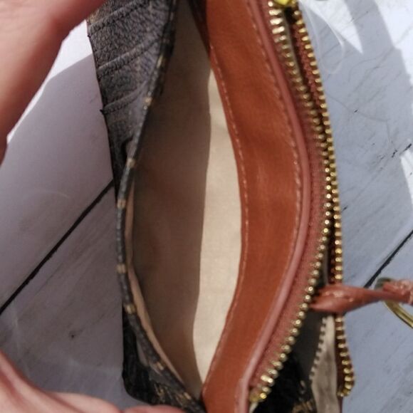 Womens Key Chain Wristlet - Picture 5 of 7